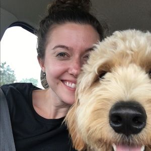 Meet your Posher, Laura